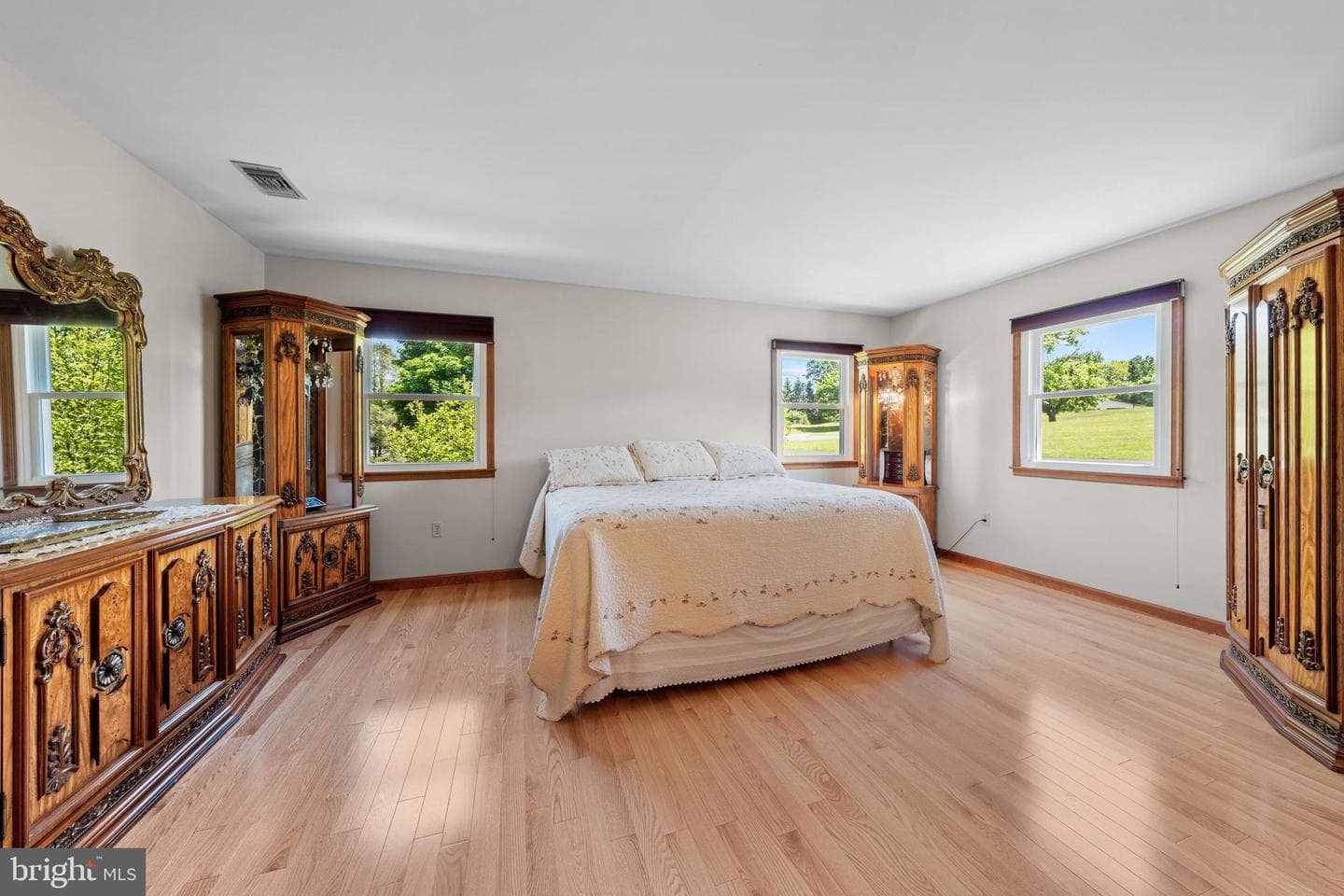 947 Tamenend Road photo 24