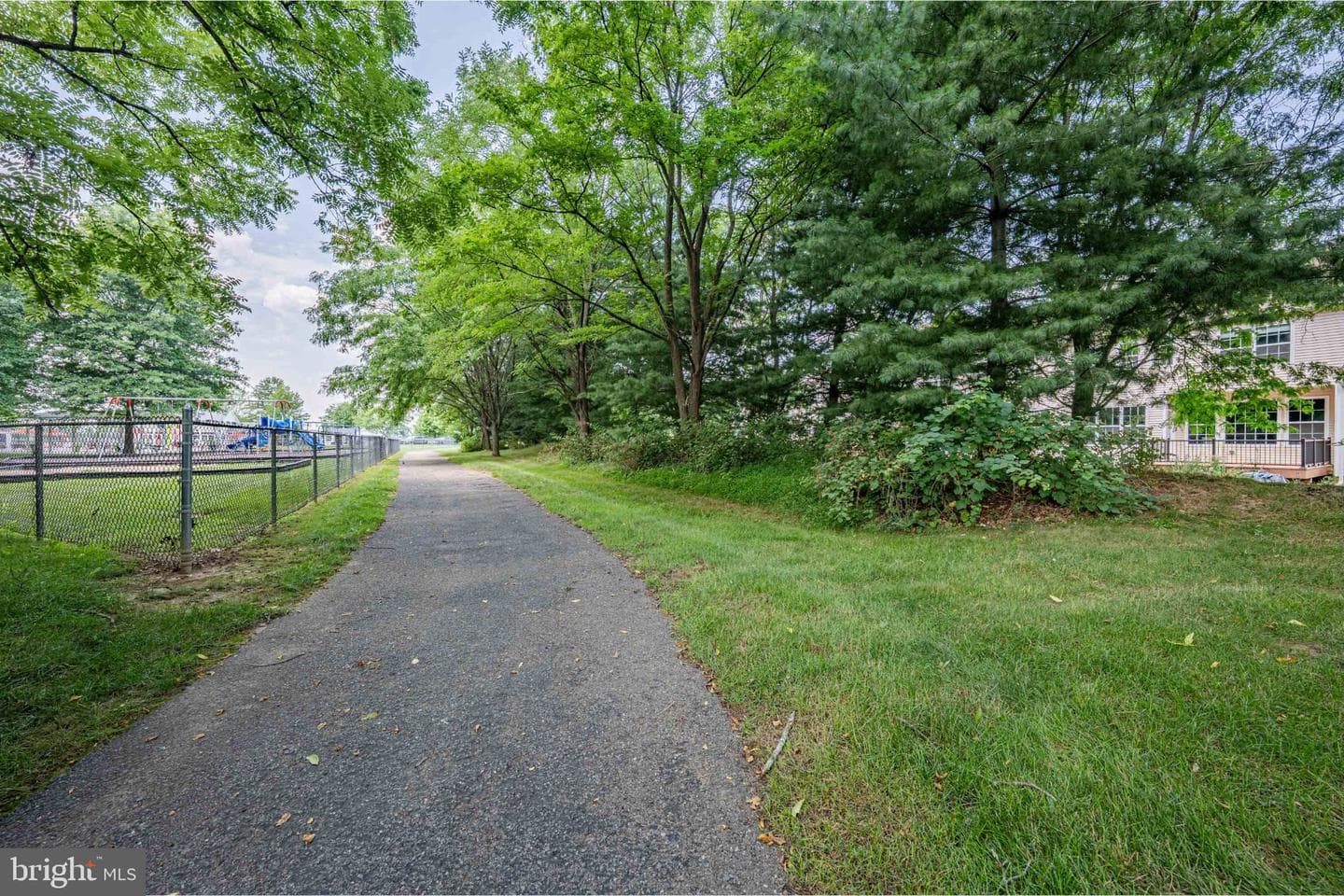 889 Iron Lane photo 39