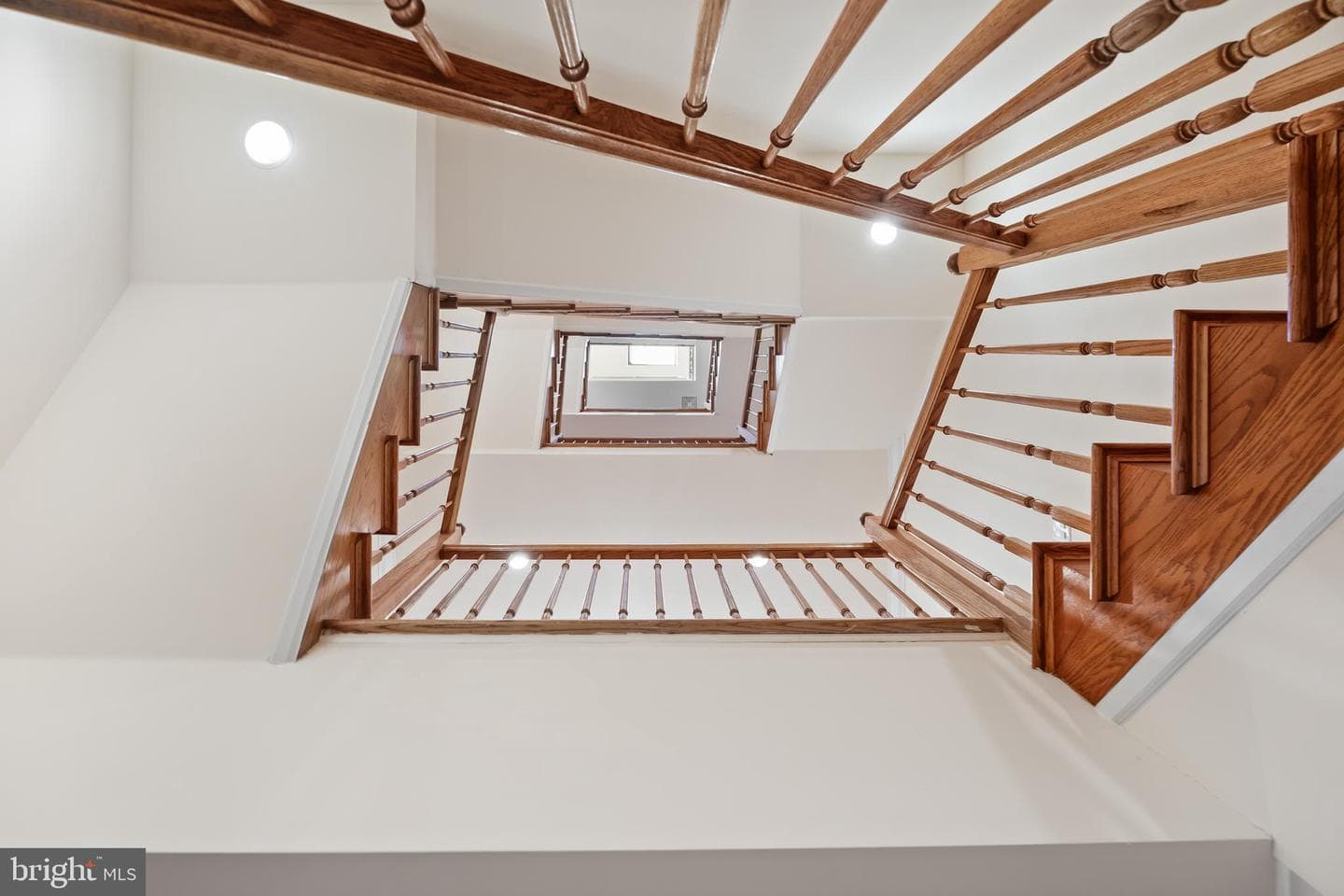 124 Bainbridge Street photo 10