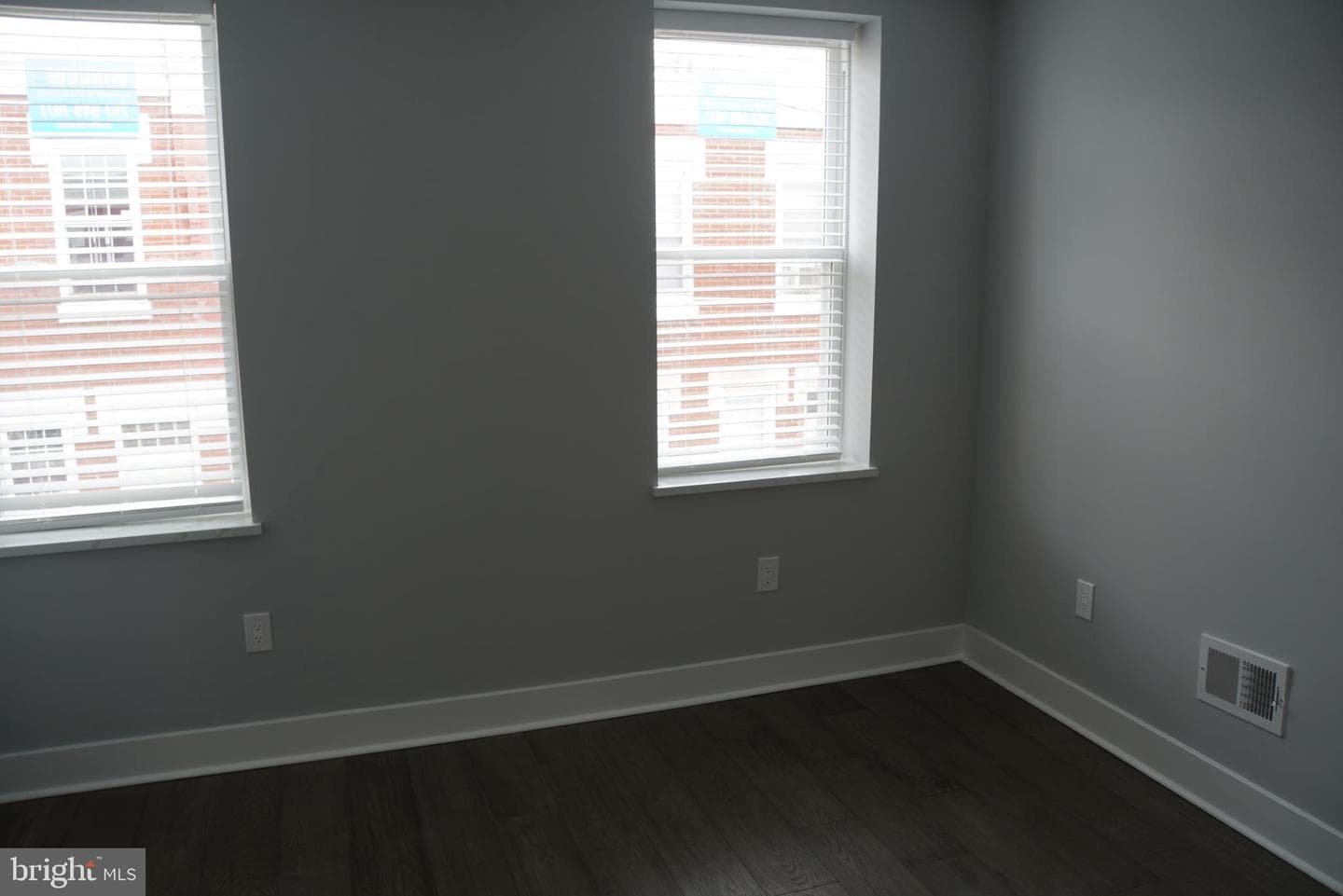 2420 N Clarion Street photo 14