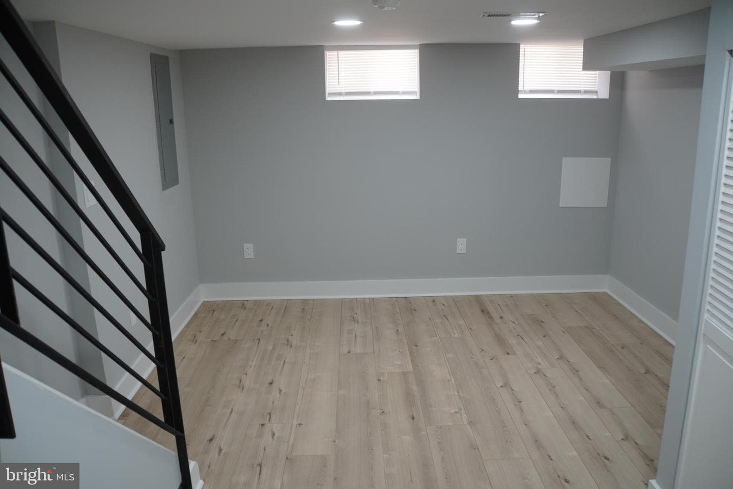 2420 N Clarion Street photo 27