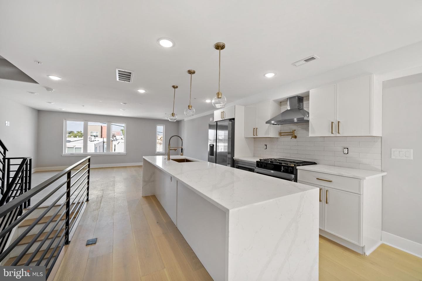 1811 S Orianna St #unit B photo 7