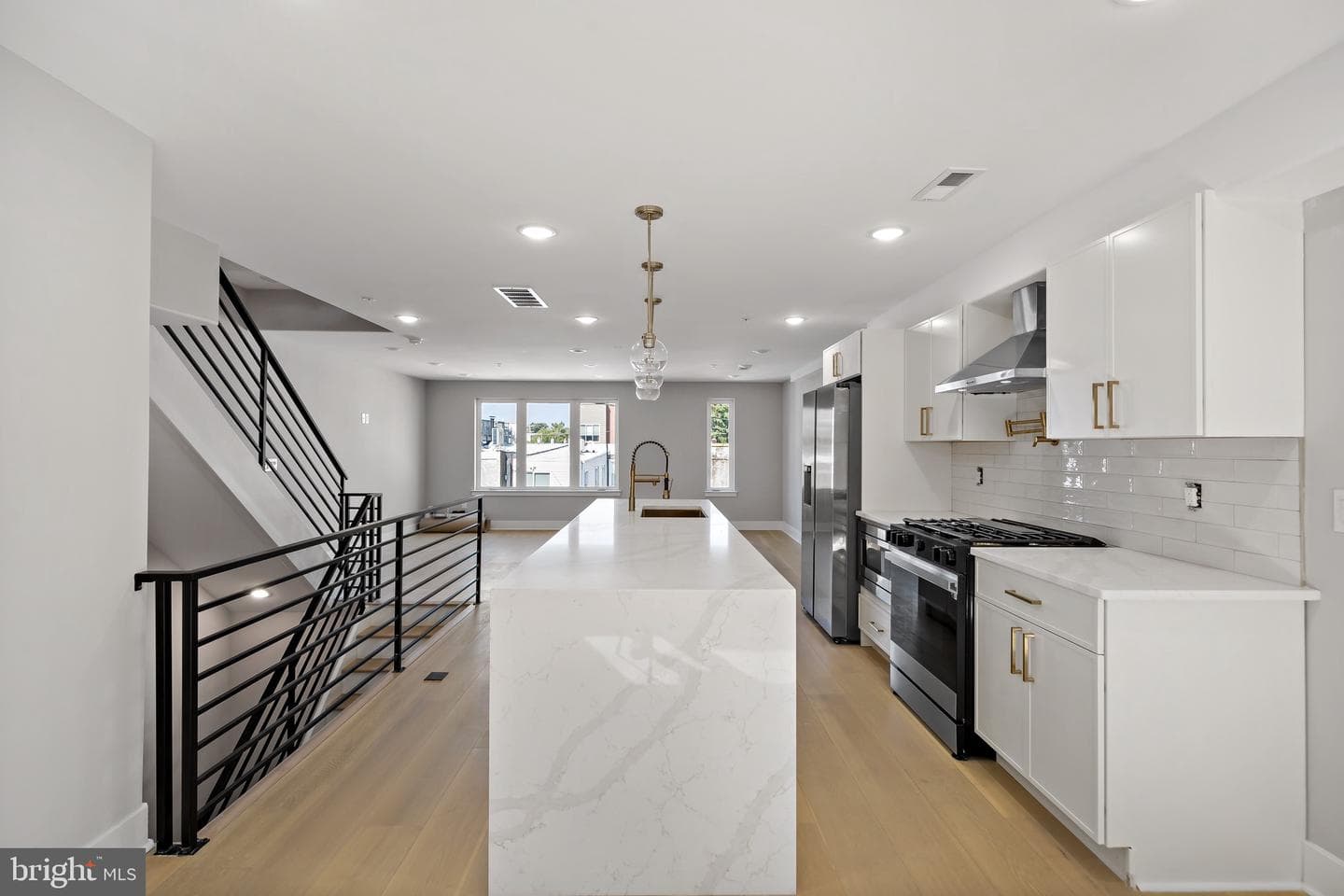 1811 S Orianna St #unit B photo 9