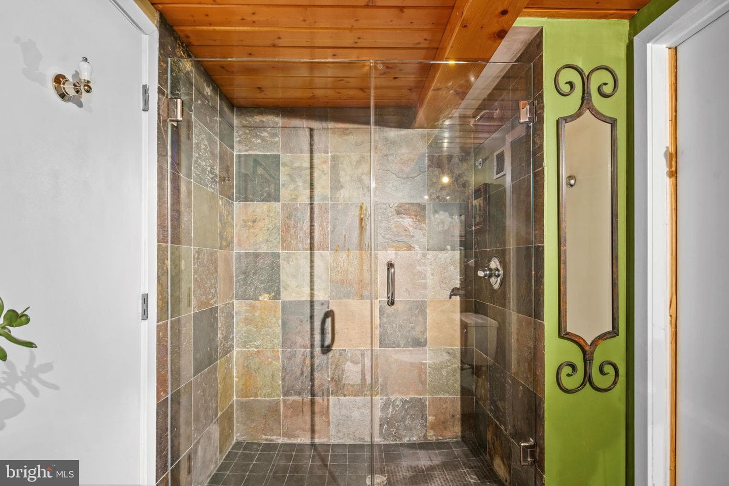 1027 Arch Street #307 photo 8