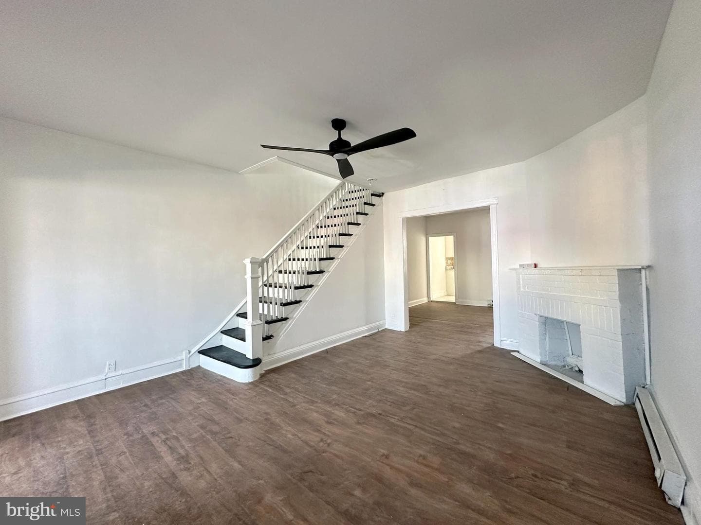 4850 Brown Street photo 8