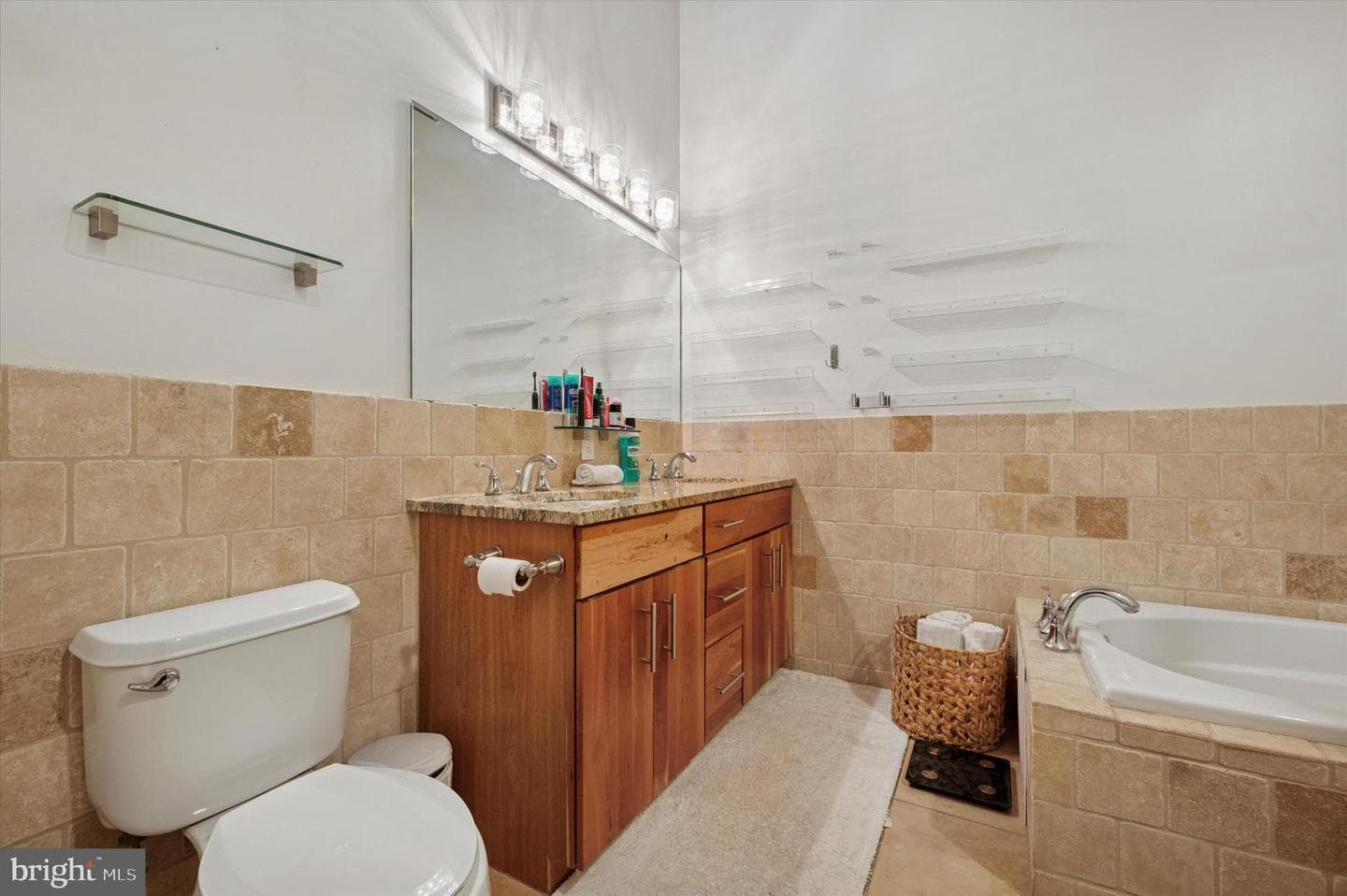 1524 N Hancock Street #402 photo 24
