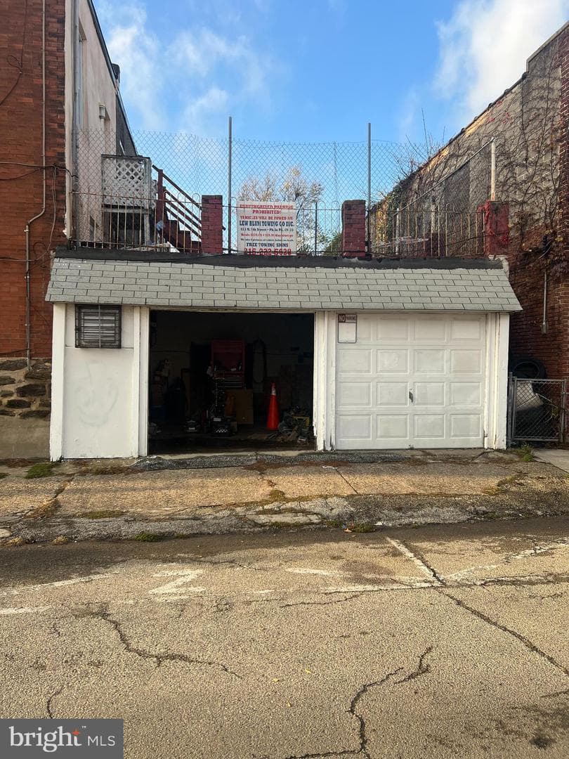 2123 S 68th Street photo 28