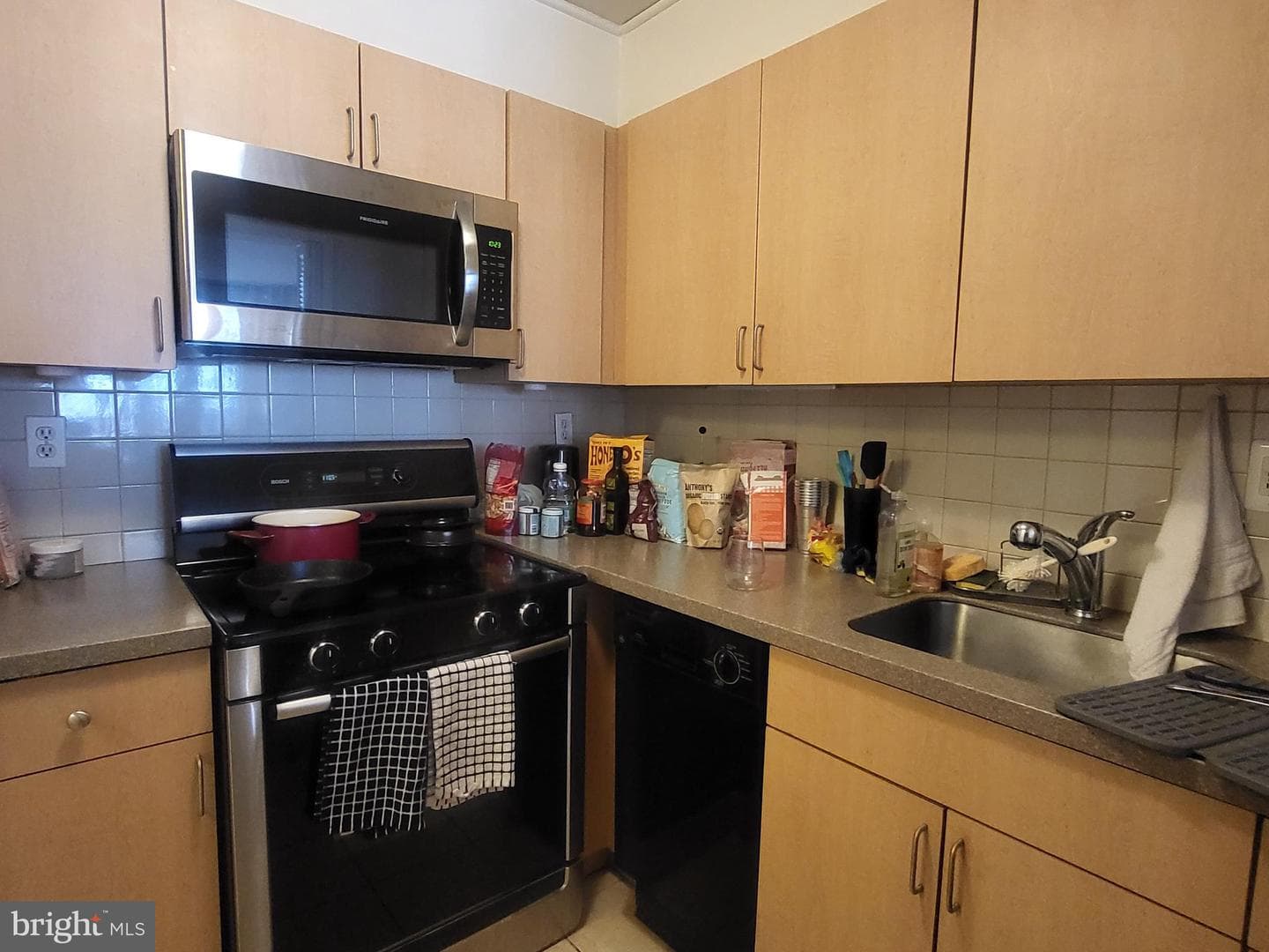 224 W Rittenhouse Square #413 photo 6
