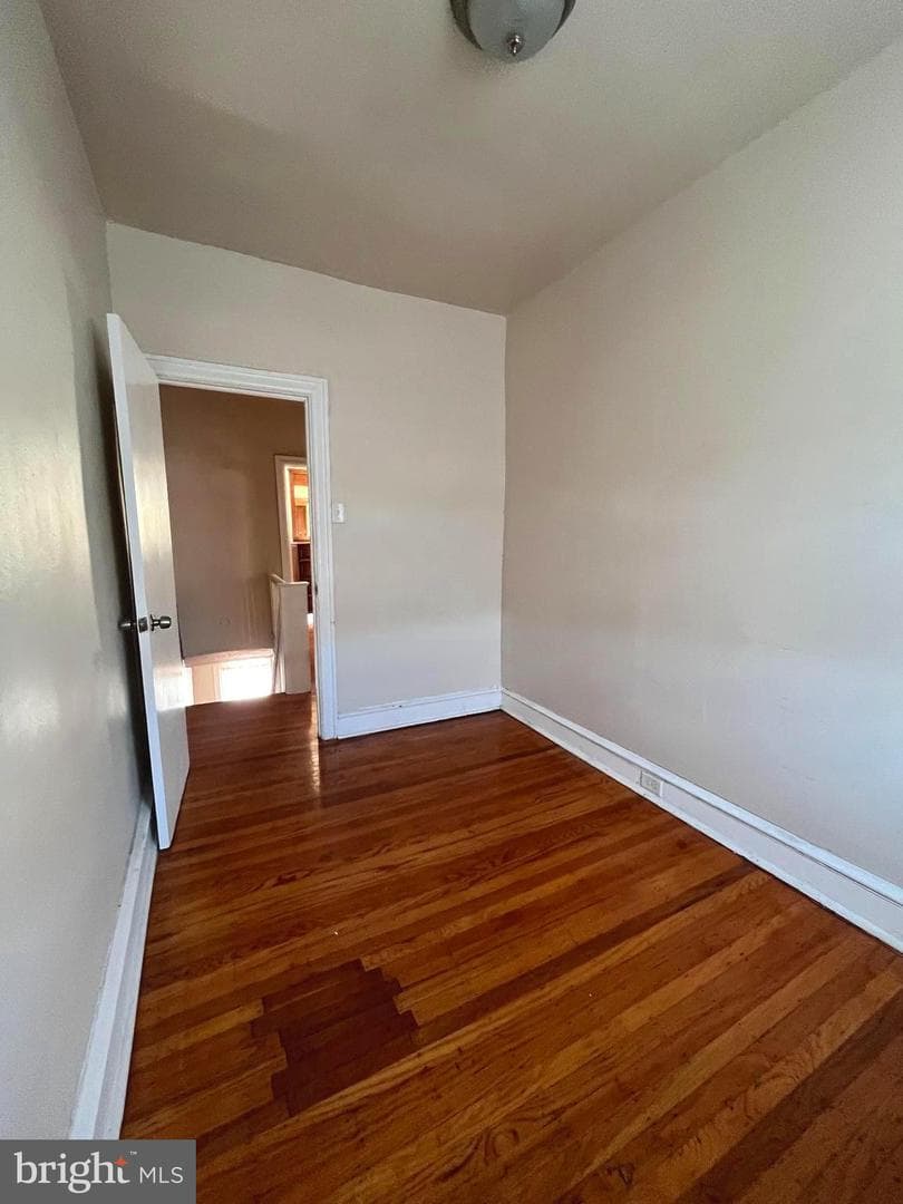1735 N Peach Street photo 11