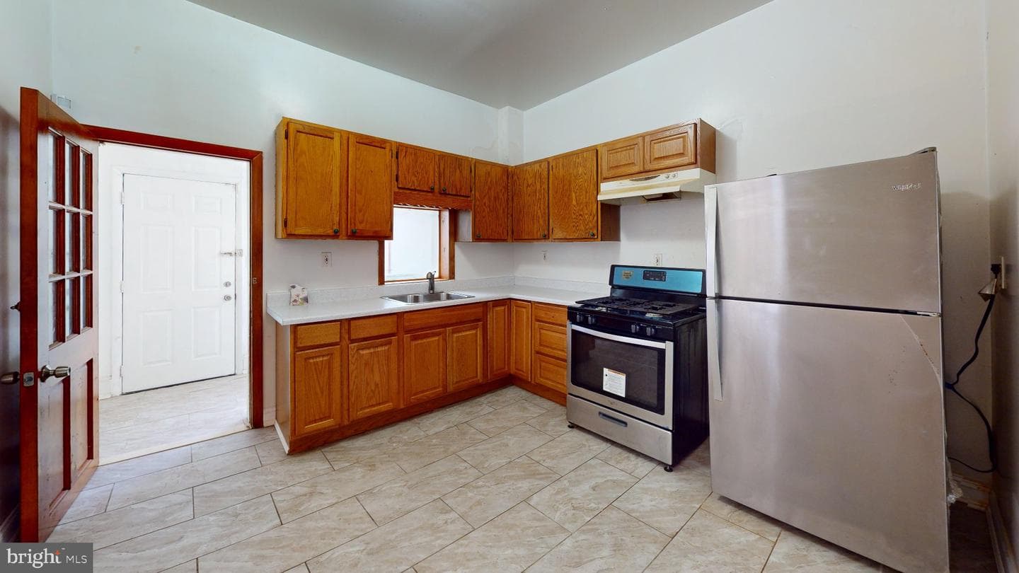 2109 S 66th Street photo 36