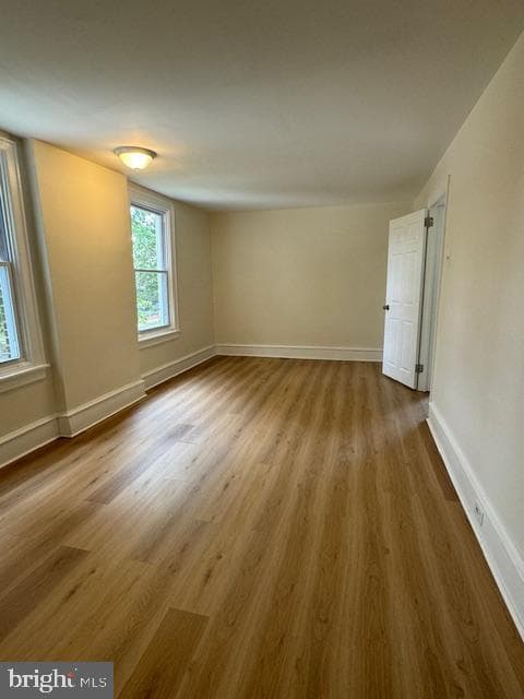 508 E Godfrey Avenue photo 27