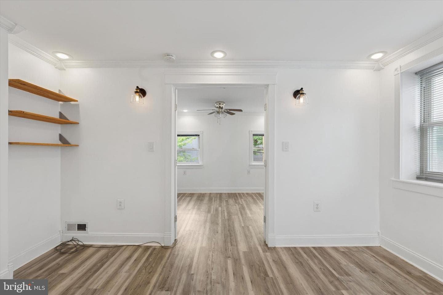 2621 Sepviva Street photo 16