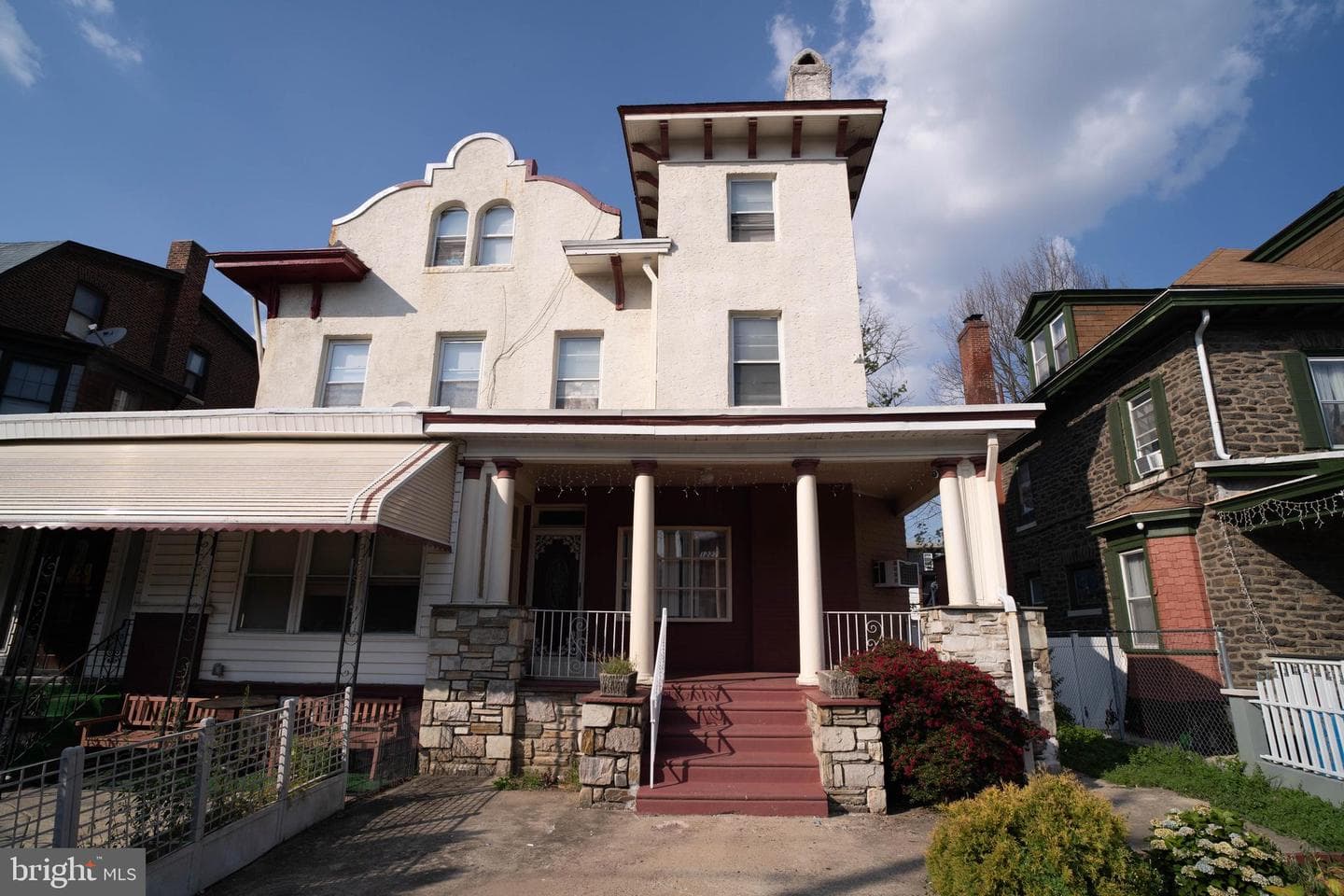 1227 Harrison Street photo 4