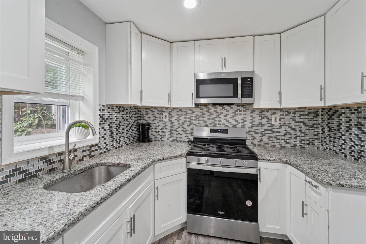 108 N Conestoga Street photo 5
