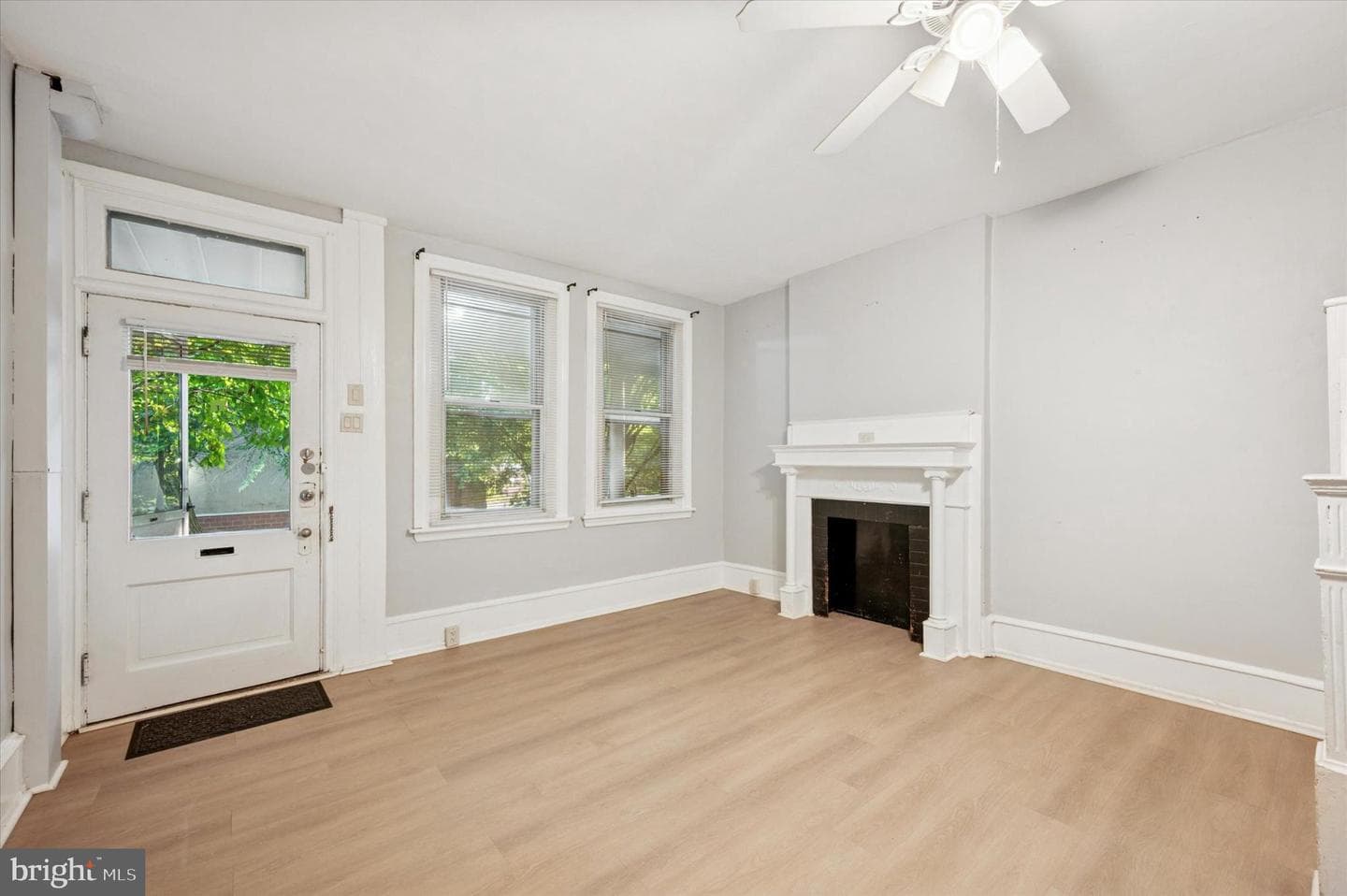 4817 Ridge Avenue photo 18