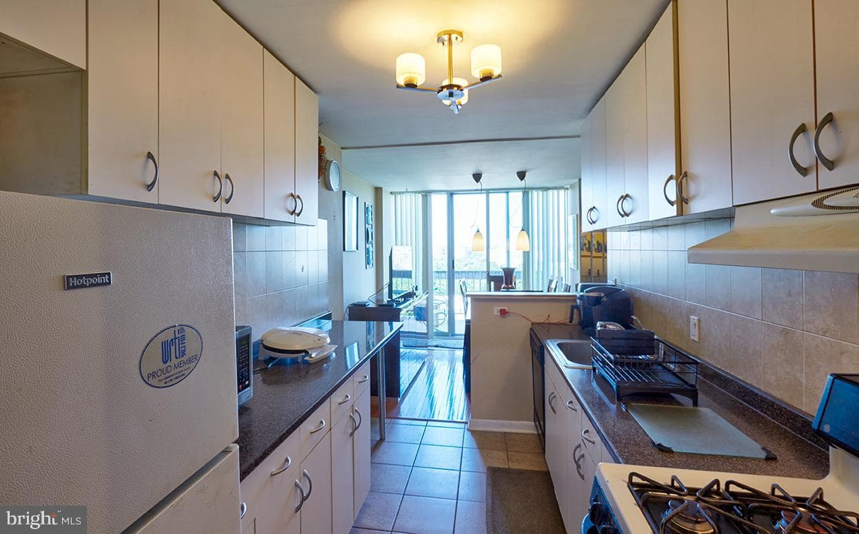 3600 Conshohocken Avenue #1703 photo 16