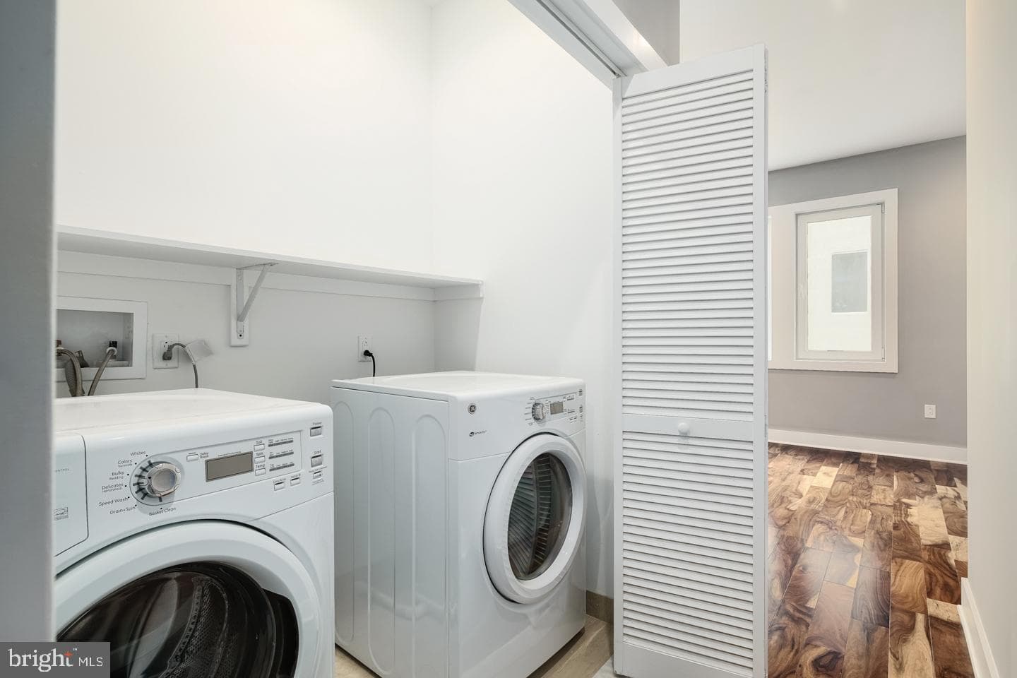1124 N American St # 1 photo 21