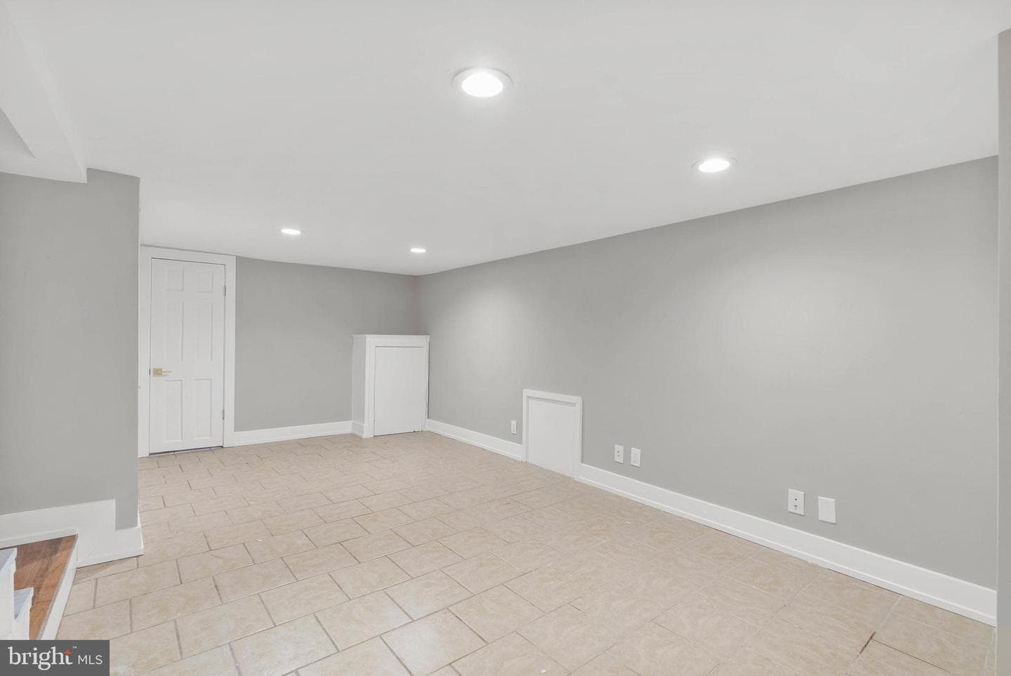 2502 E Clearfield Street photo 25
