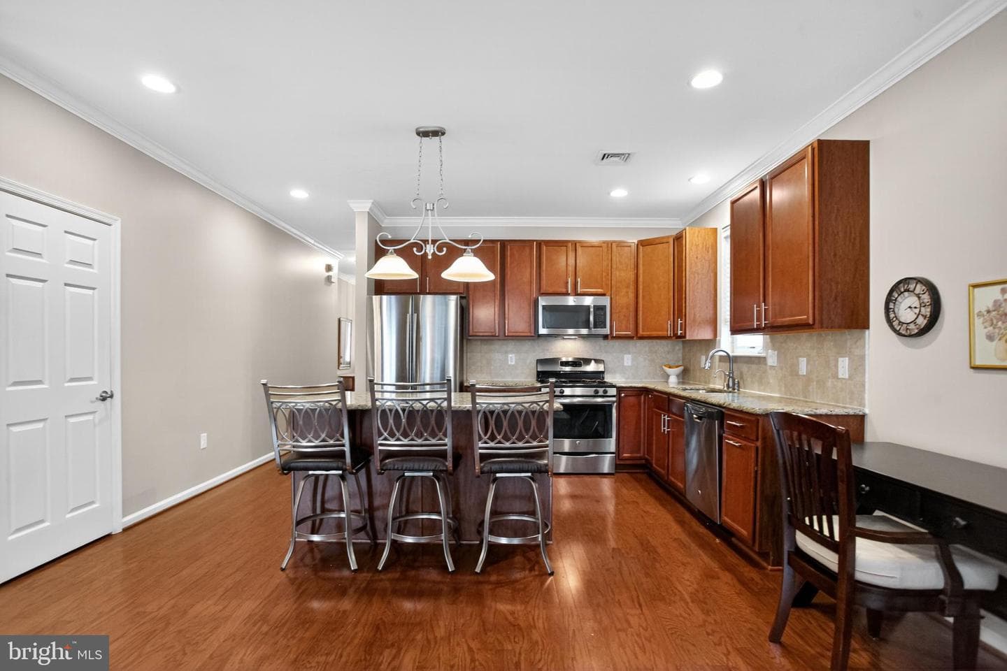 2680 Iris Lane photo 8