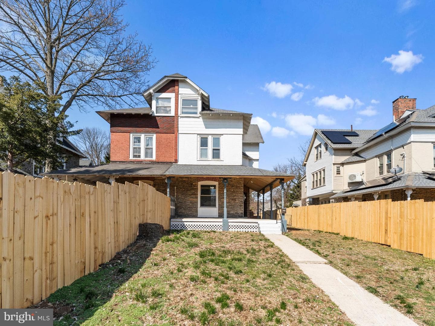 413 E High Street photo 2