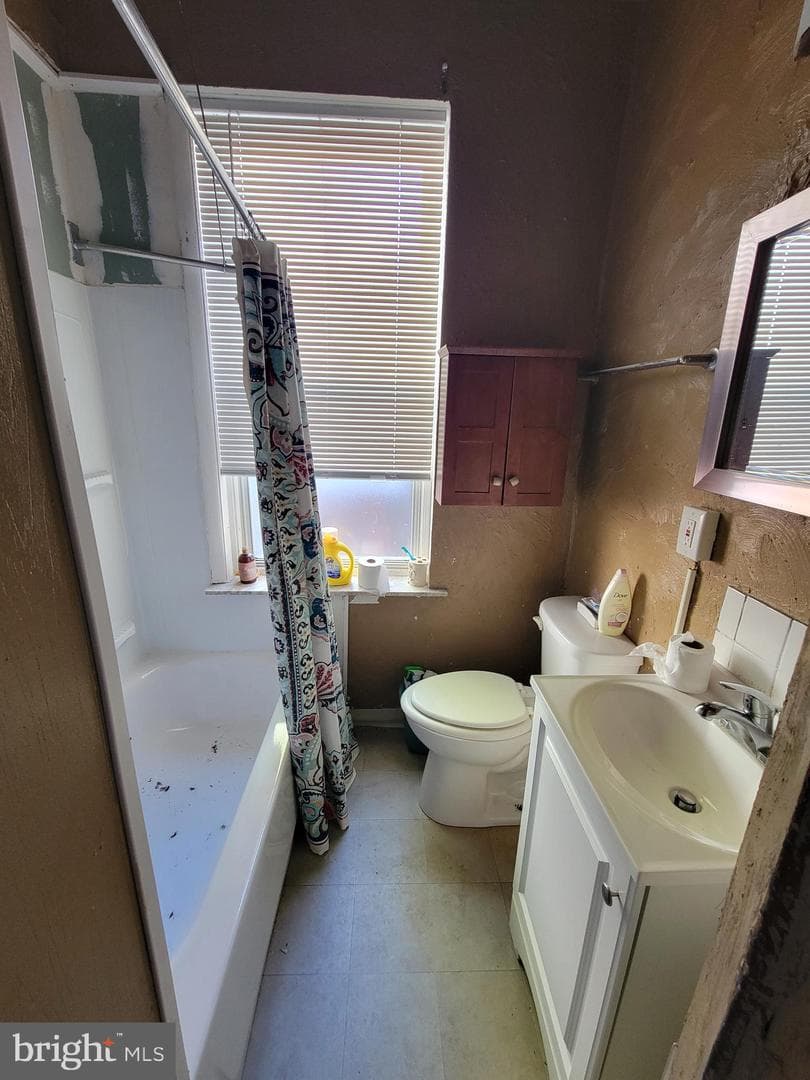 2246 N Carlisle Street photo 22