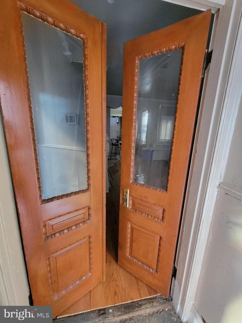 2246 N Carlisle Street photo 6