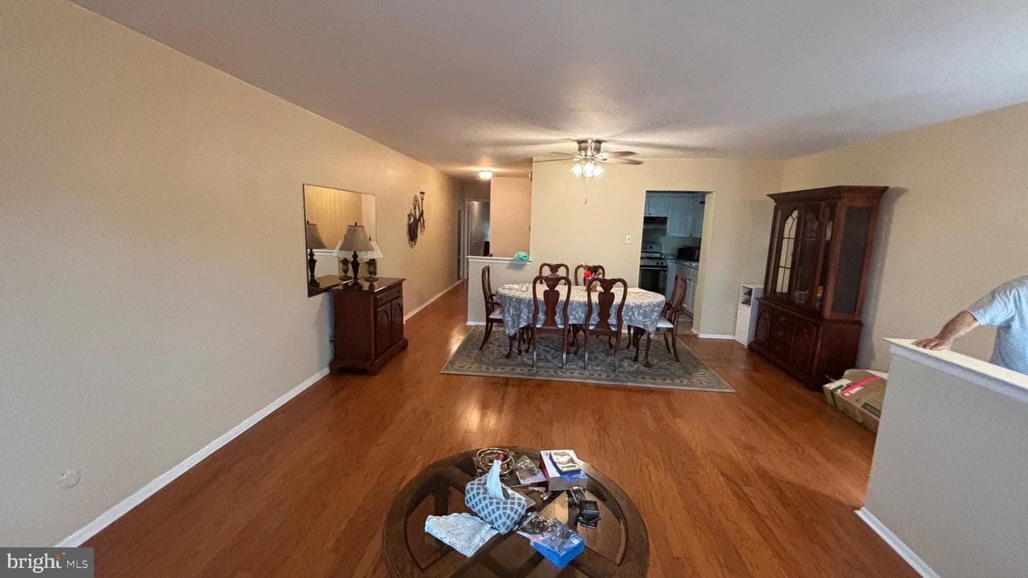 550 Arnold Street photo 4