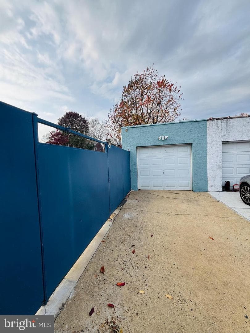 8012 Lawndale Avenue photo 46