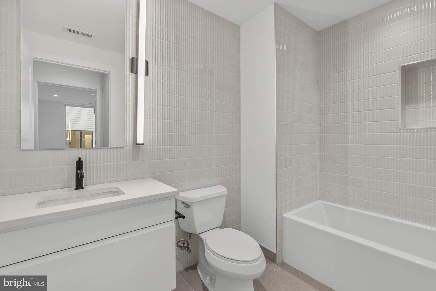 660 Fairmount Avenue photo 30