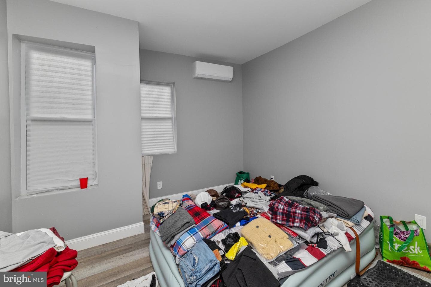 2401 N Hollywood Street photo 12