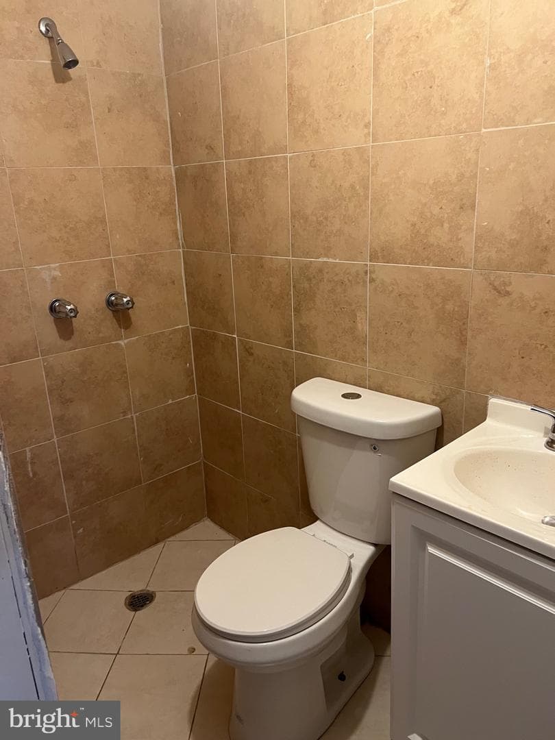 6328 Torresdale Avenue photo 11