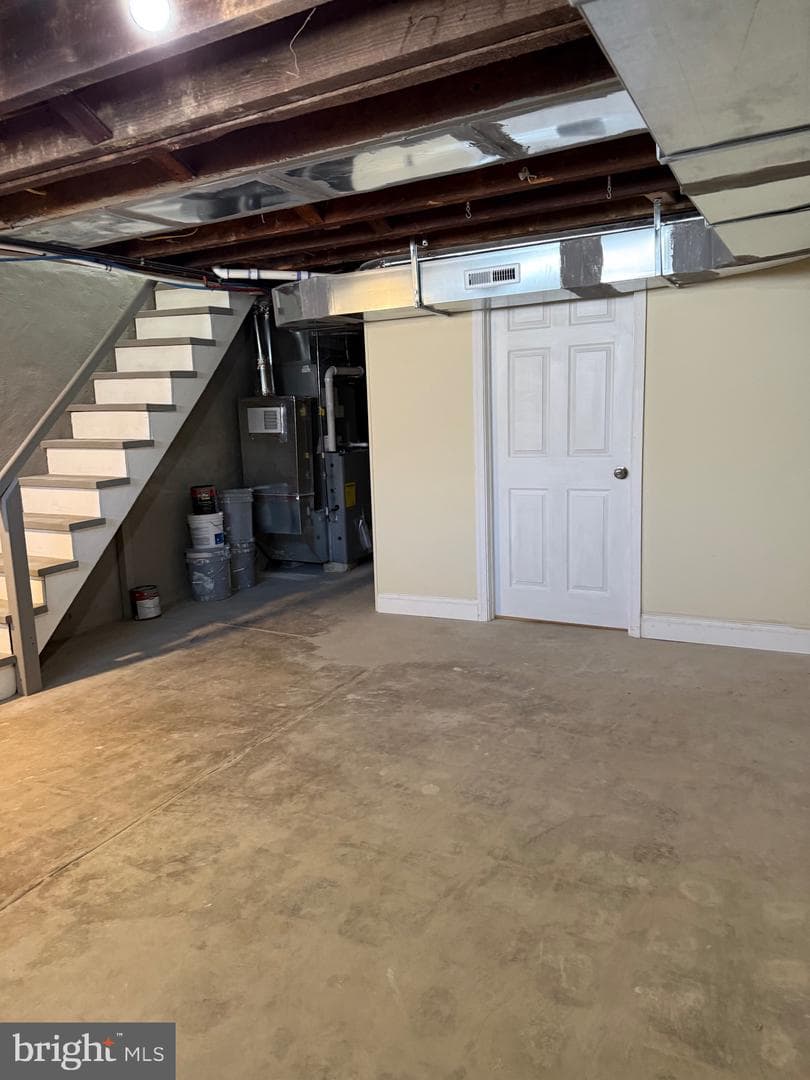 6813 Sylvester Street photo 22