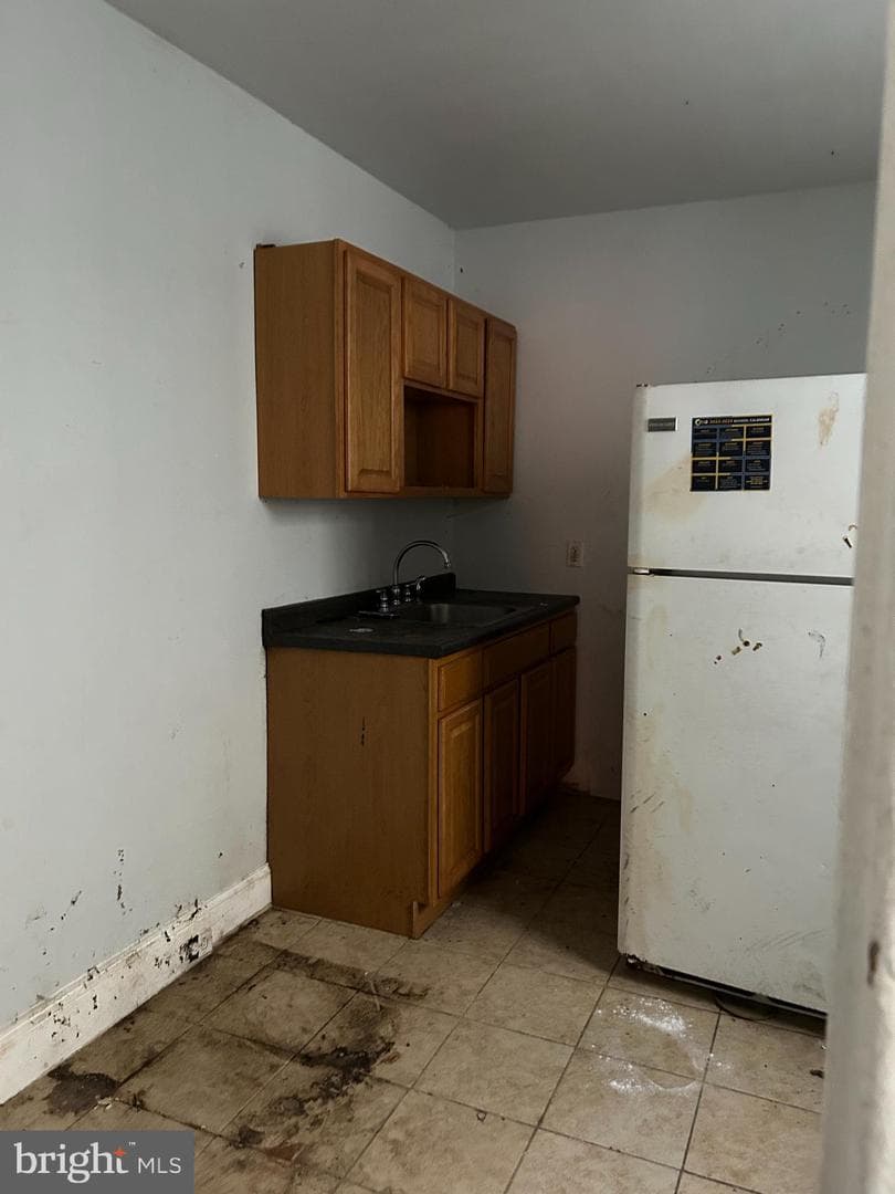 1829 E Clementine Street photo 6
