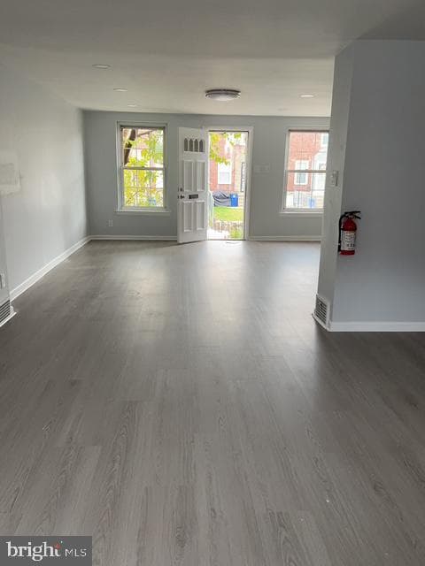 631 Anchor Street photo 9