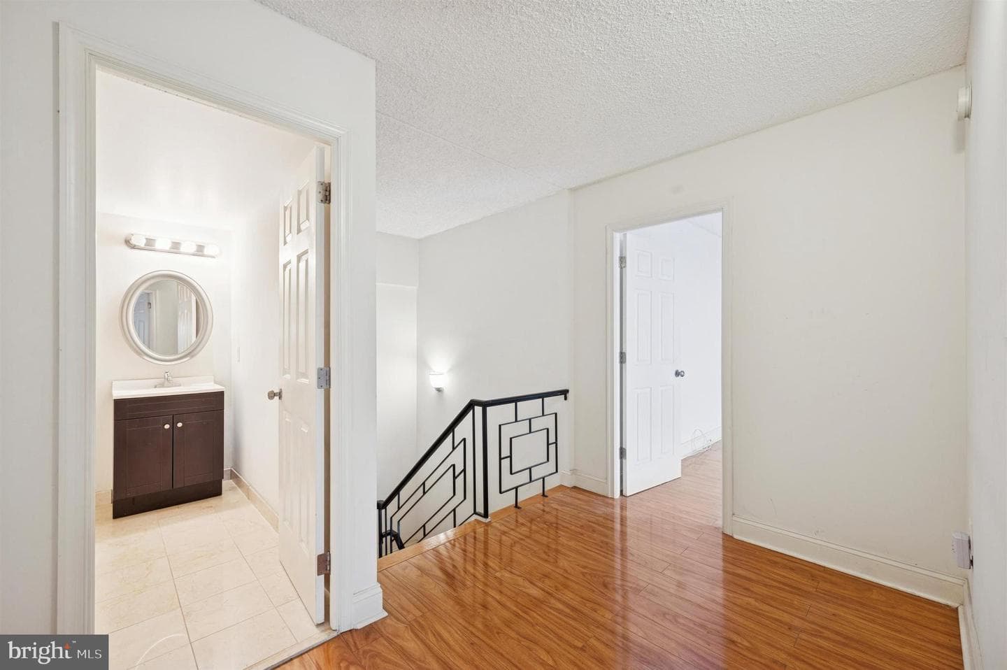 200 Lombard Street #gu11 photo 10