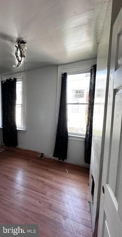 1211 Firth Street photo 8