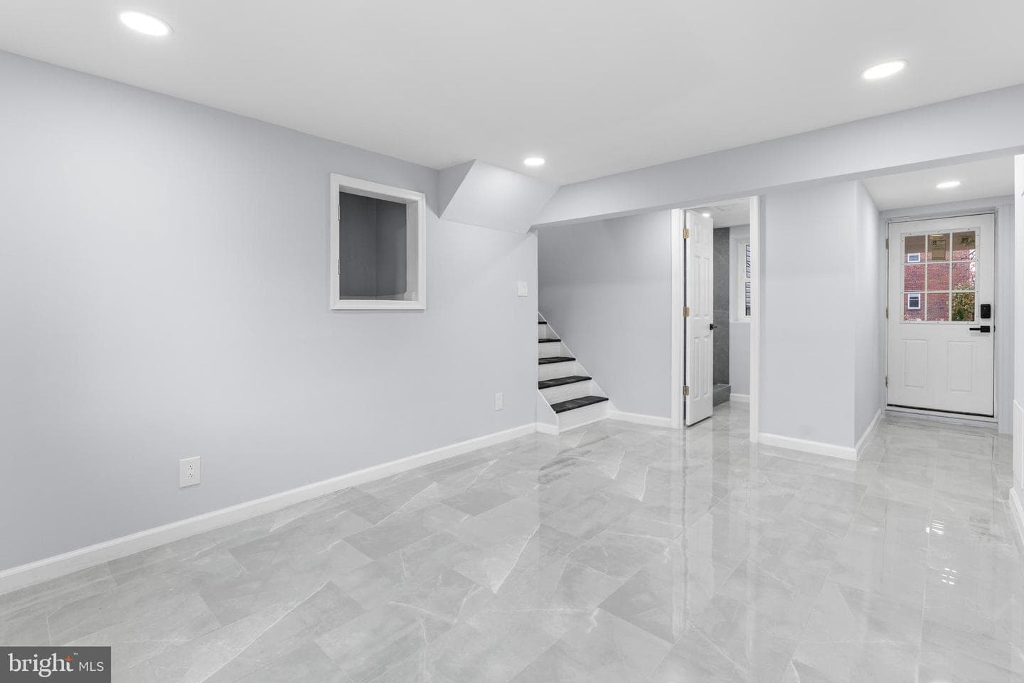 11046 Ferndale Street photo 30