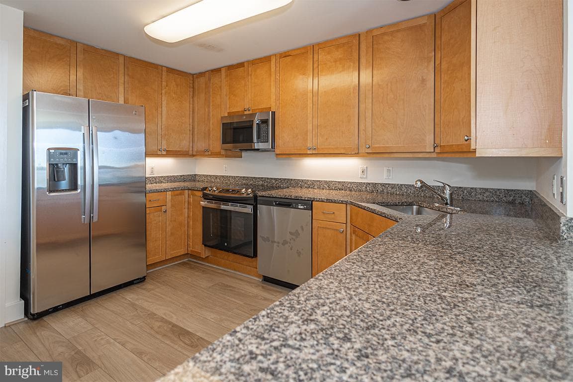 717 S Chris Columbus Boulevard #814 photo 8