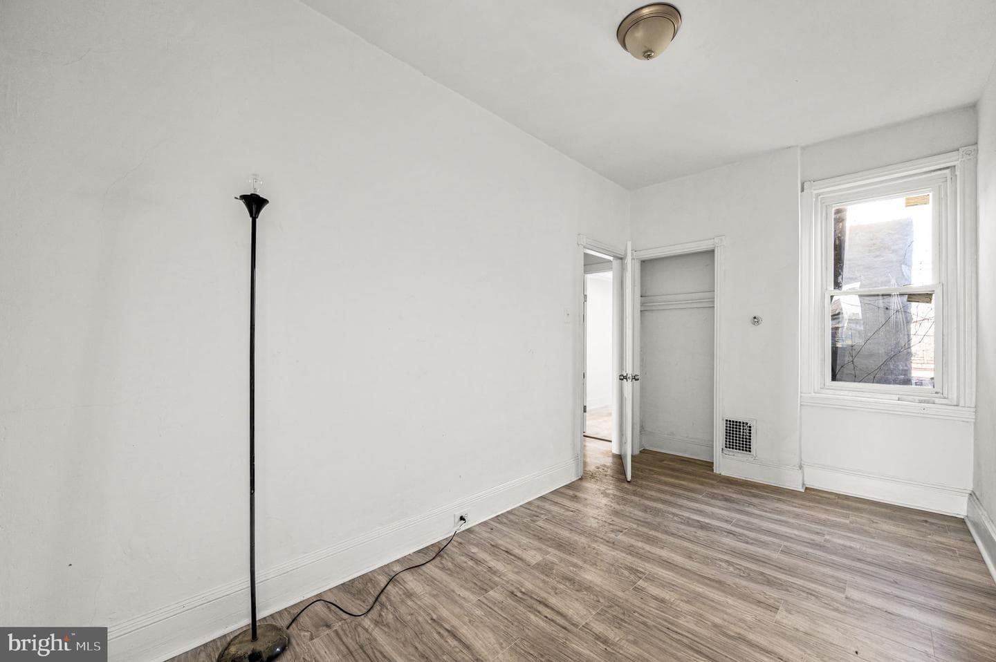 1433 S 47th Street photo 12