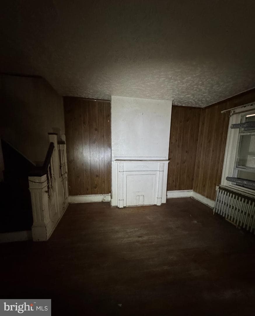 338 N Robinson St photo 5