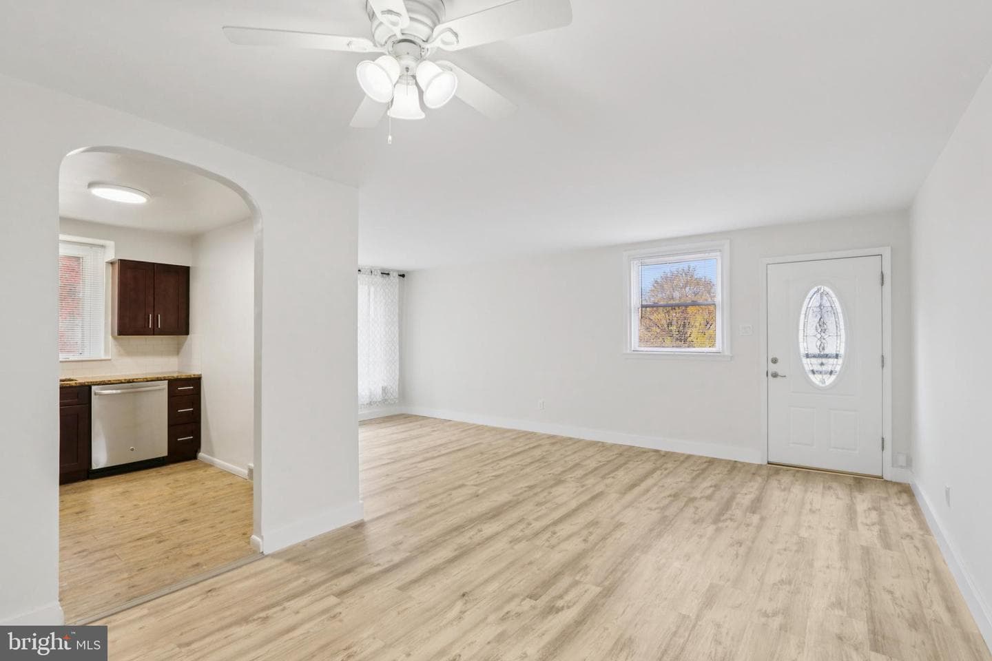 8855 Winchester Avenue photo 15