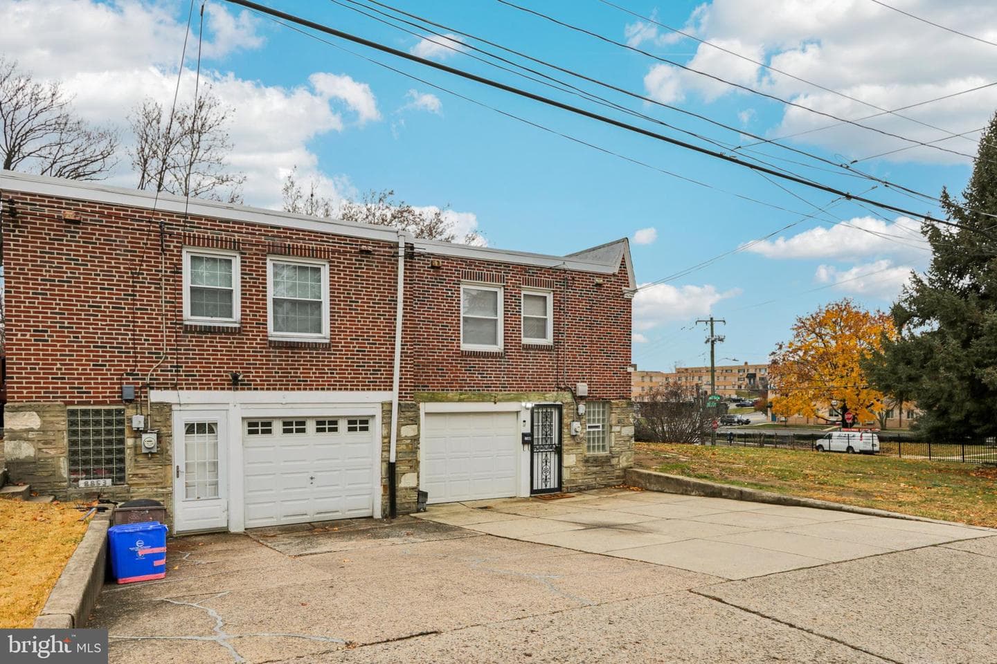 8855 Winchester Avenue photo 2