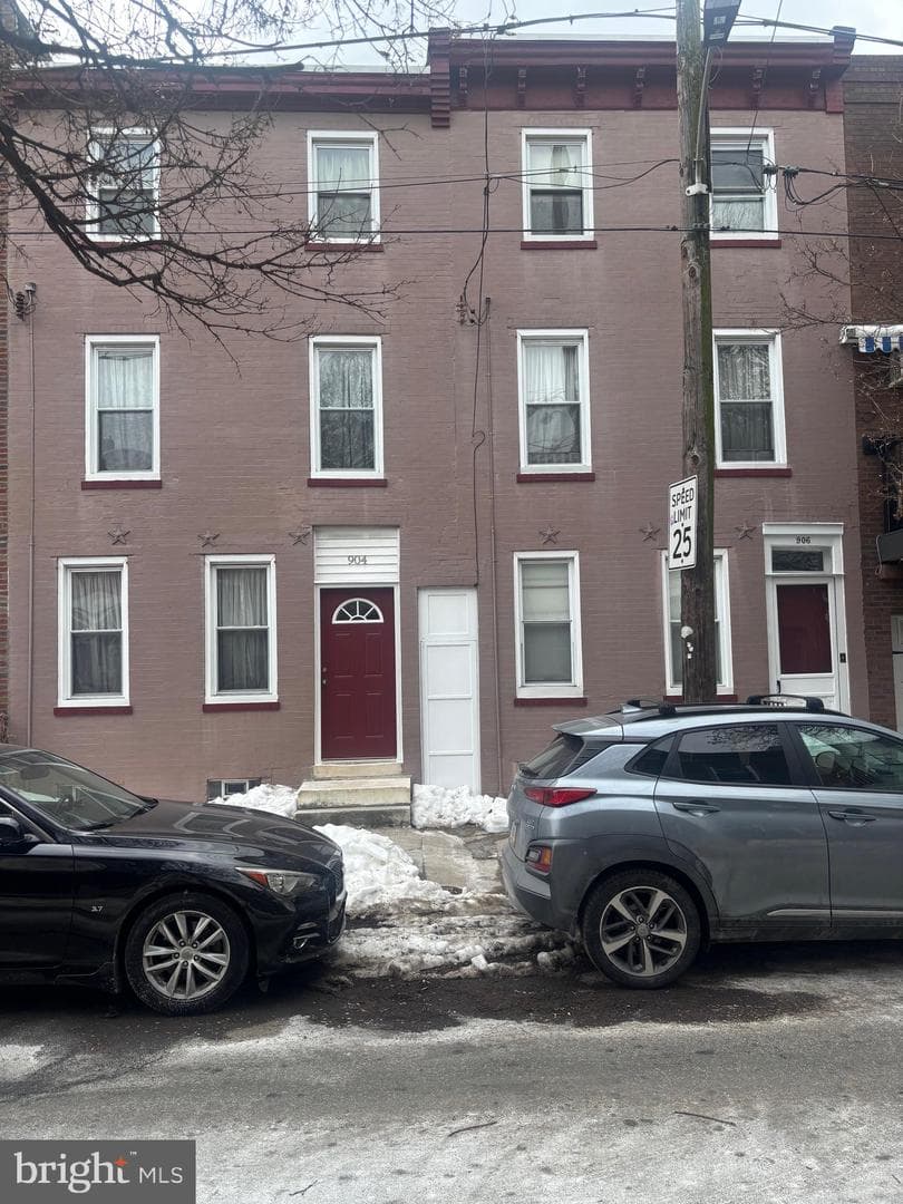 904-906 Greenwich Street