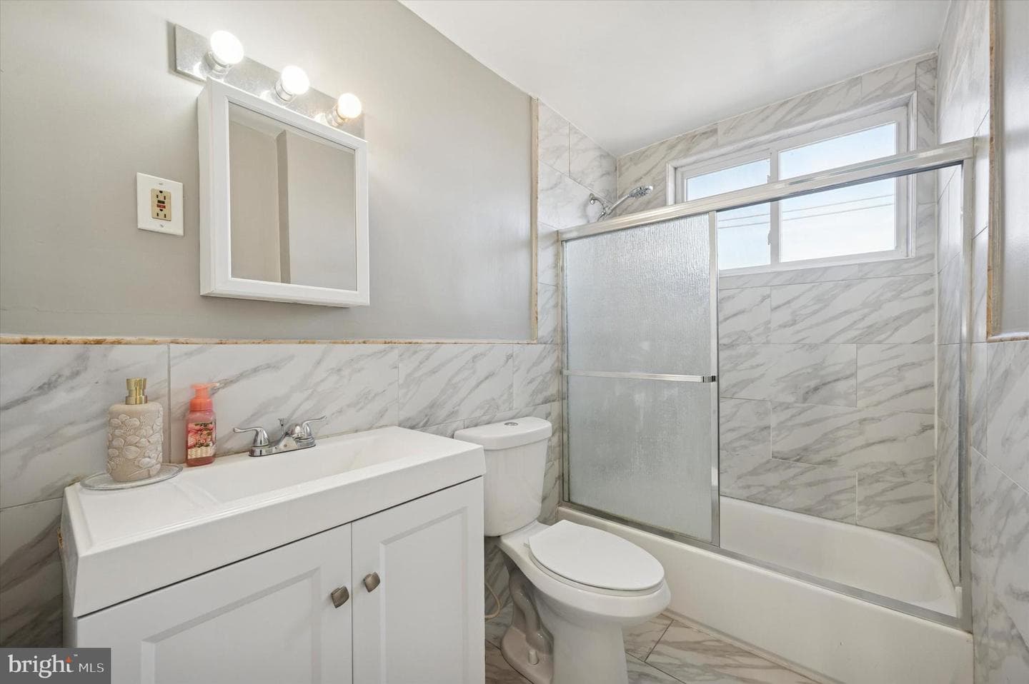 5823 Upland Way photo 21
