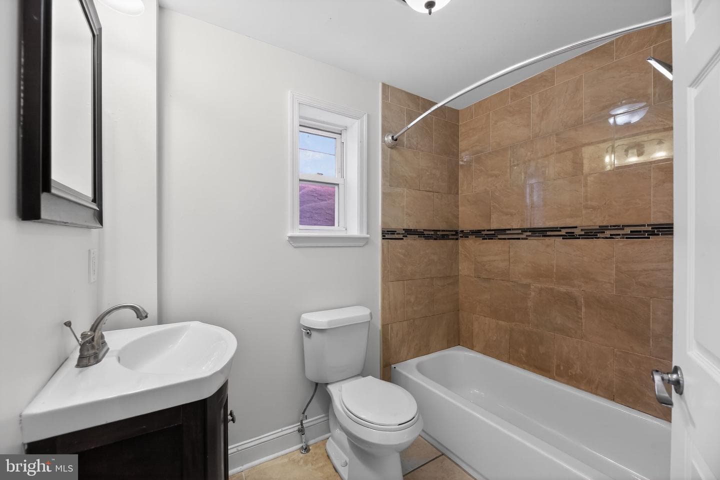 2413 N Carlisle Street photo 10