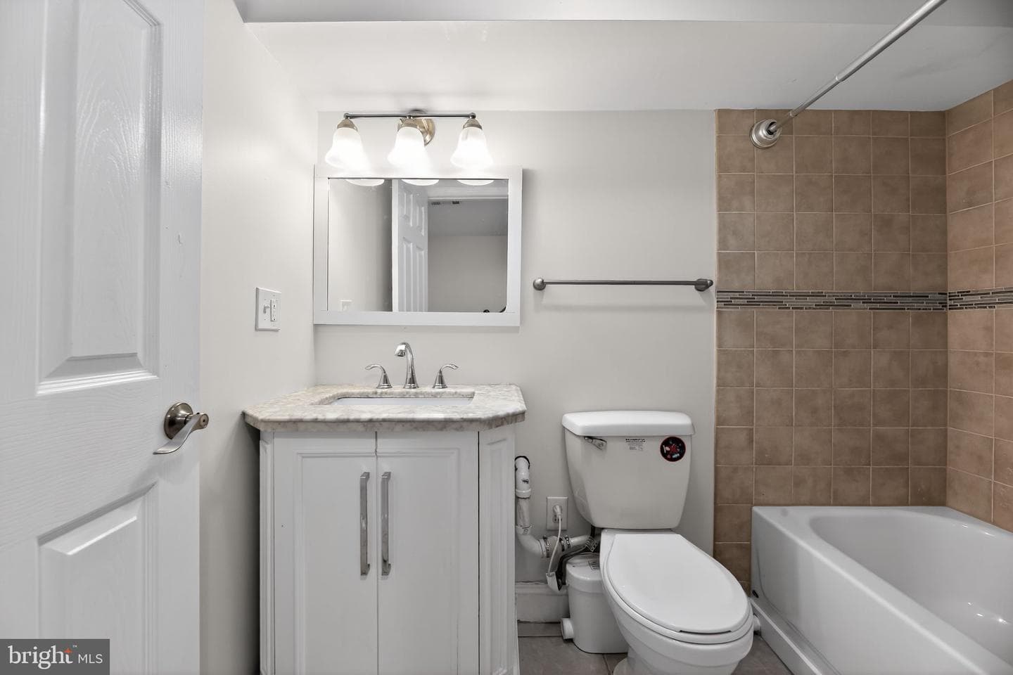 2413 N Carlisle Street photo 11
