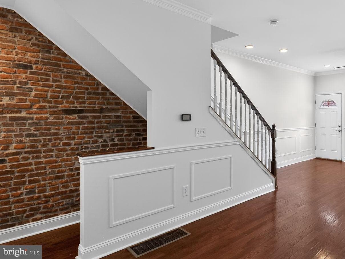 2413 N Carlisle Street photo 17