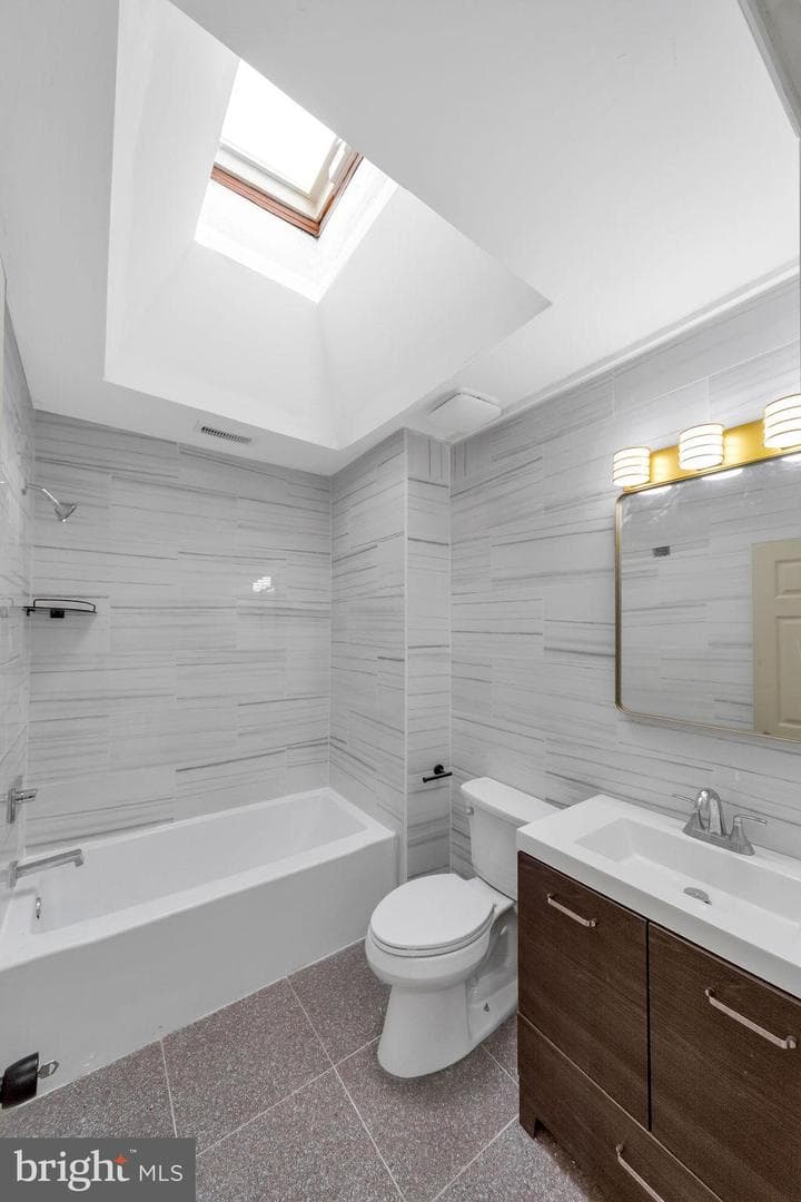 5741 Arch Street photo 22