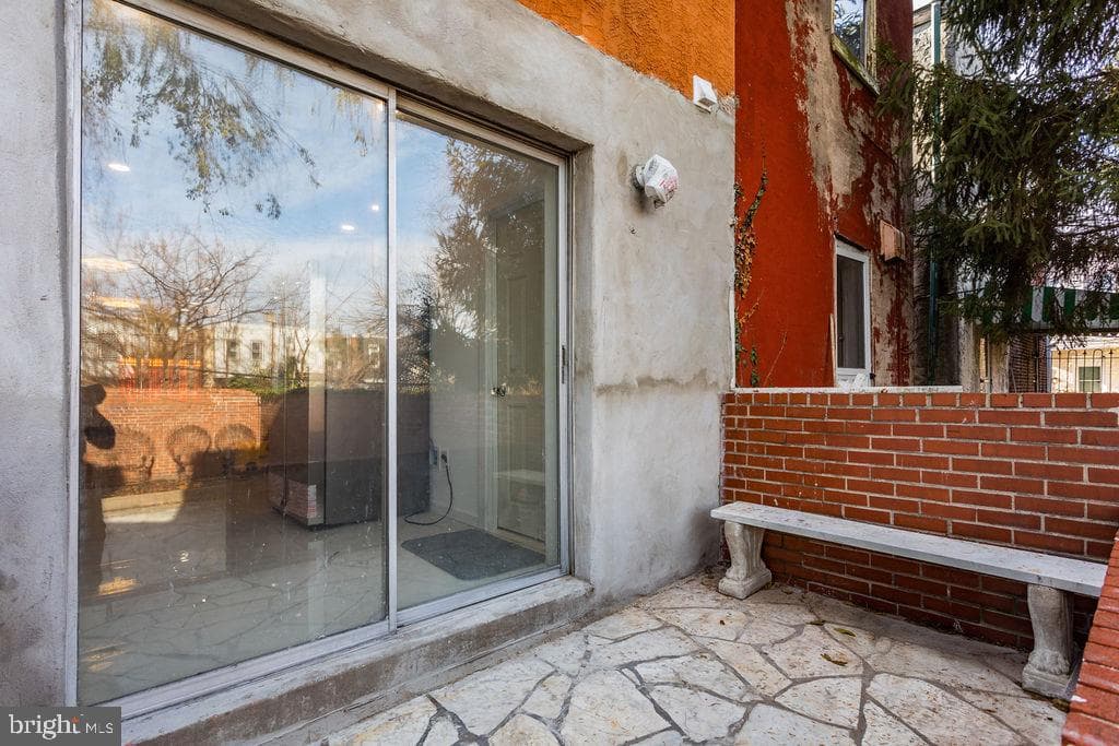 5741 Arch Street photo 28