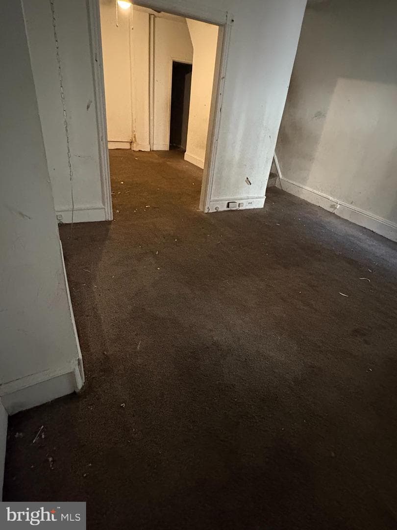 24 N Peach Street photo 2